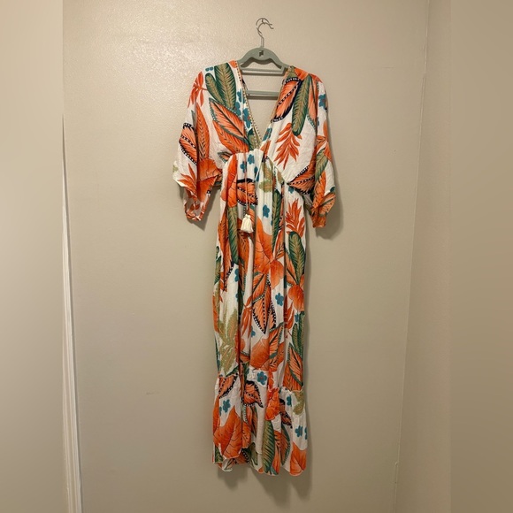 Vibrant Floral Maxi Dress - Picture 6 of 6
